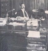 phone4.jpg (9778 bytes)